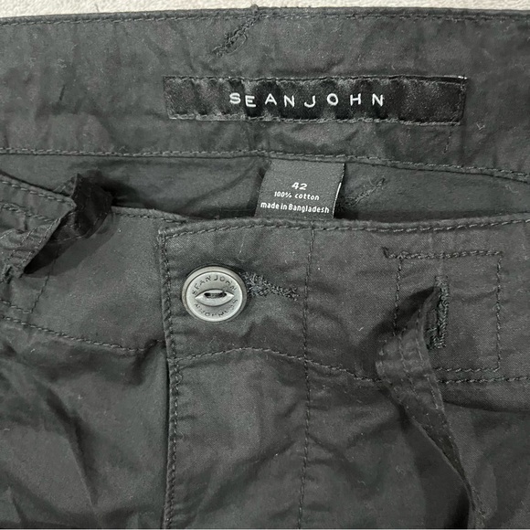 Sean John Cargo Shorts Mens 42 Black Utility Multi Pocket - Picture 3 of 8
